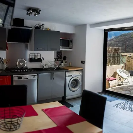 Le Nid D' Evol Gite Avec Balneo,Terrasse Et Vue Sur La Montagne Olette Exterior photo